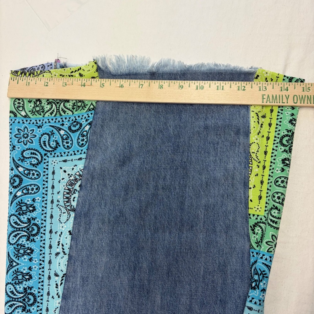 Sage Fig Wide Leg Jeans Womens Small Blue Paisley Patchwork Pleated Raw Hem Boho - Picture 11 of 12